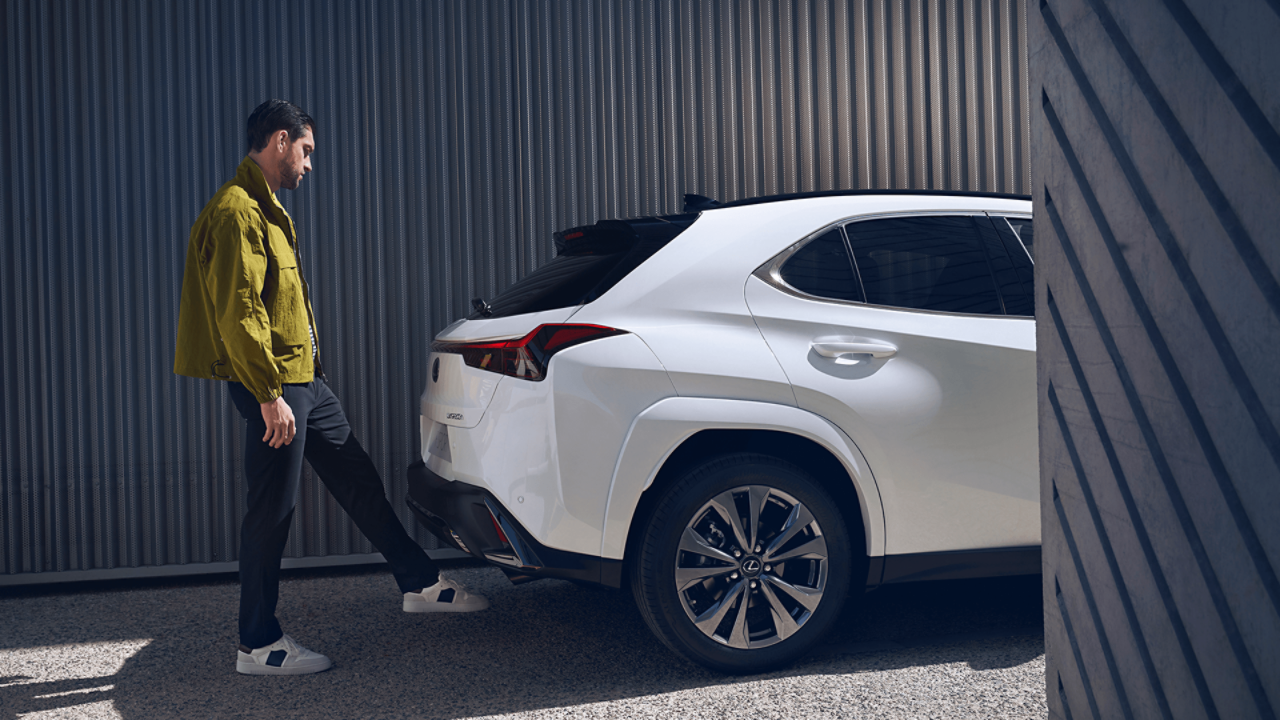 Lexus UX's leather seat close up 